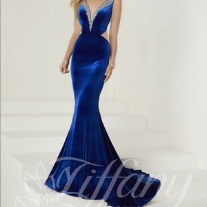 TIFFANY PAGEANT AND PROM DRESS